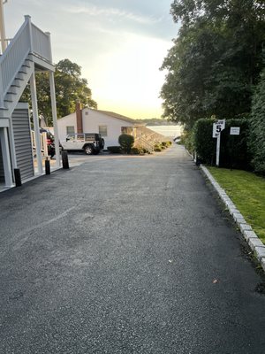 Colonial Shores Cottages & Marina