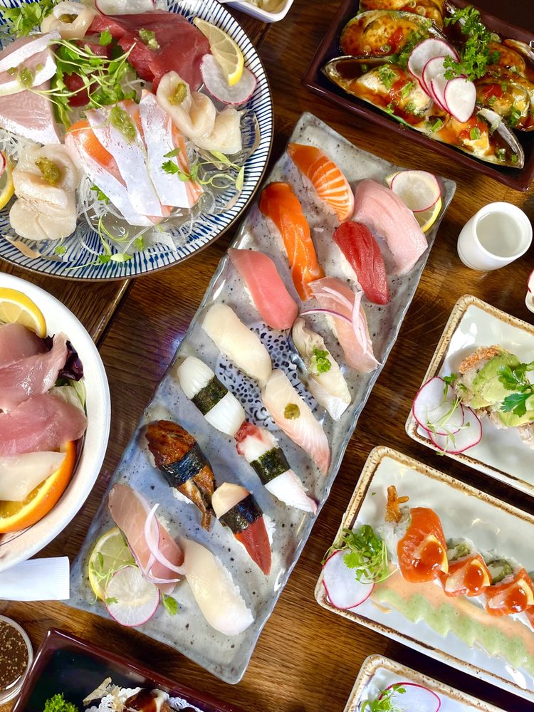 Sake 2 Me Sushi