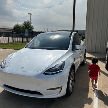 RoyZ Window Tint - Auto Customization Near Me - Cypress, Texas