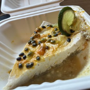 Raw Love - Key lime - Vegan Near Me - Tulum, ROO Raw Love - Key lime - Vegan Near Me - Tulum, ROO