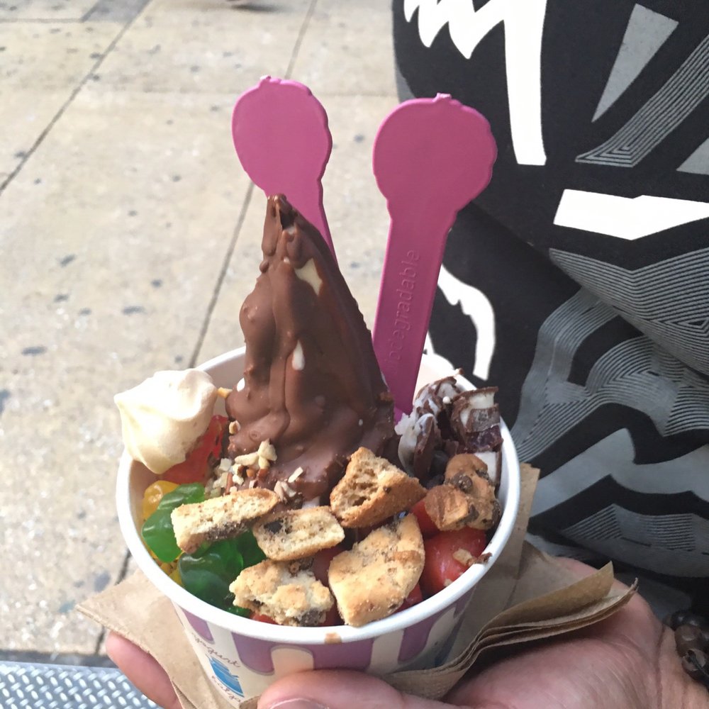 Moyo - Cost $80 pesos - Ice Cream & Frozen Yogurt Near Me - México, D.F., DIF