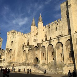 Et Voila Paris - The Pope's Palace of Avignon