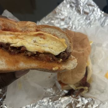 Smith Gourmet Deli - Sandwiches Near Me - Brooklyn, New York