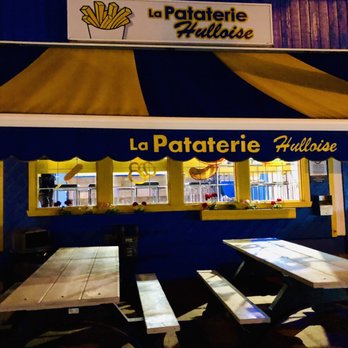 La Pataterie Hulloise - Burgers Near Me - Gatineau, Quebec