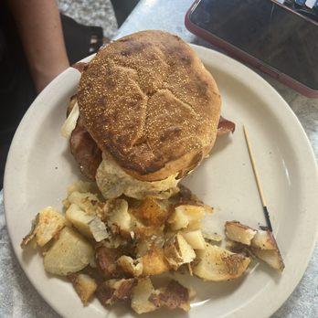 The Stuffed Pig - Breakfast Sandwich - Breakfast & Brunch Near Me - Marathon, Florida The Stuffed Pig - Breakfast Sandwich - Breakfast & Brunch Near Me - Marathon, Florida