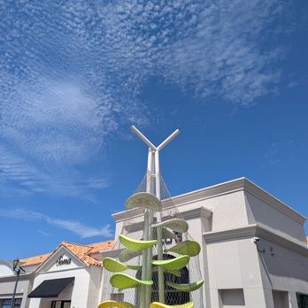 Lucky Climber - Perfect to keep the kids busy while you shop - Parks Near Me - Carlsbad, California Lucky Climber - Perfect to keep the kids busy while you shop - Parks Near Me - Carlsbad, California