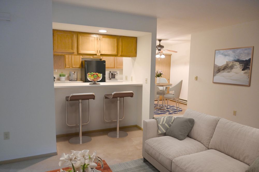 WHITNALL GLEN APARTMENTS Updated May 2024 10129 W Forest Home Ave