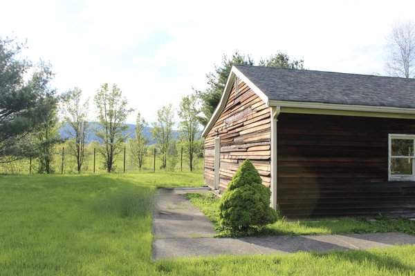 Stone Wave Yoga by null