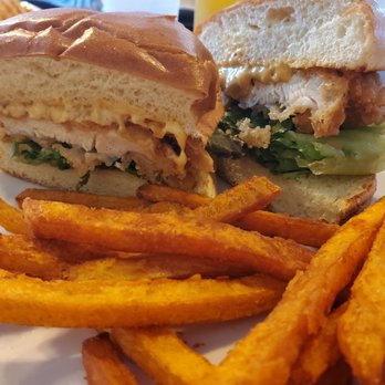 Jelly Cafe - Legend chicken sandwich - Breakfast & Brunch Near Me - Palatine, Illinois Jelly Cafe - Legend chicken sandwich - Breakfast & Brunch Near Me - Palatine, Illinois