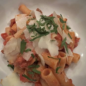 Orzo Kitchen & Wine Bar - Rigatoni alla Zozzona - Wine Bars Near Me - Charlottesville, Virginia Orzo Kitchen & Wine Bar - Rigatoni alla Zozzona - Wine Bars Near Me - Charlottesville, Virginia