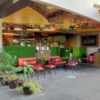 Queens at Bollywood - Restaurant (alfresco and indoor) - Indian Near Me - Makati, NCR Queens at Bollywood - Restaurant (alfresco and indoor) - Indian Near Me - Makati, NCR