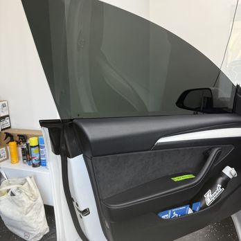 Sonix Custom - Window tint - Auto Customization Near Me - Pasadena, California Sonix Custom - Window tint - Auto Customization Near Me - Pasadena, California