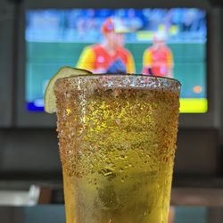 BAR Three Twenty One - Ice cold beer!