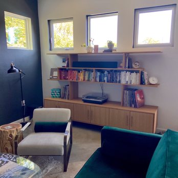 Lucky Fish Designs - Book Shelf and Vinyl Shelf - Carpenters Near Me - Austin, Texas