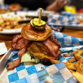 Famous Dave's Bar-B-Que - Double cheddar burger - Barbeque Near Me - San Jose, California Famous Dave's Bar-B-Que - Double cheddar burger - Barbeque Near Me - San Jose, California