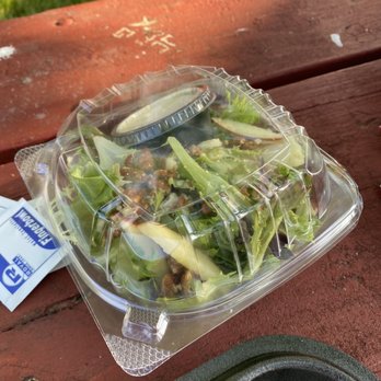 Brothers Restaurant - Kale salad - Barbeque Near Me - Campbellsville, Kentucky