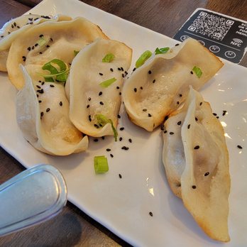 Shanghai Dumpling King - Dumpling king (上海大王锅贴) - Chinese Near Me - Richmond, British Columbia