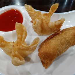 Egg Roll - 2 Pieces春卷