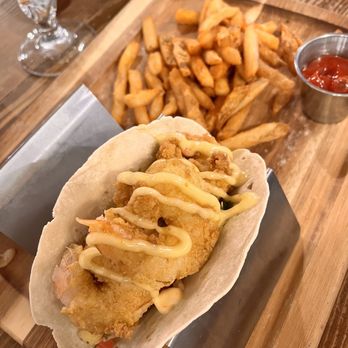 Blackwall Hitch - Shrimp Taco - New American Near Me - Baltimore, Maryland Blackwall Hitch - Shrimp Taco - New American Near Me - Baltimore, Maryland