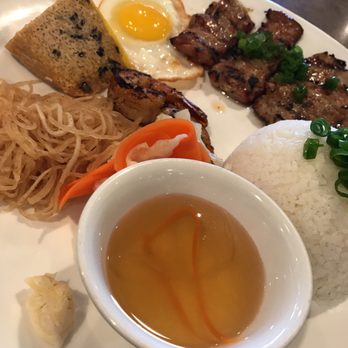 Ao Sen - Vietnamese Near Me - Albany, California