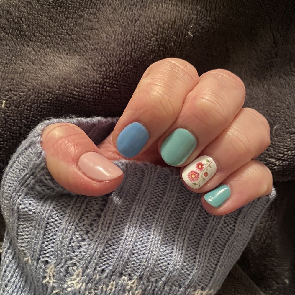 Nails by Ellie Nails by Ellie