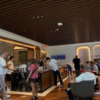 Turkish Airlines Lounge - Airport Lounges Near Me - Miami, Florida Turkish Airlines Lounge - Airport Lounges Near Me - Miami, Florida