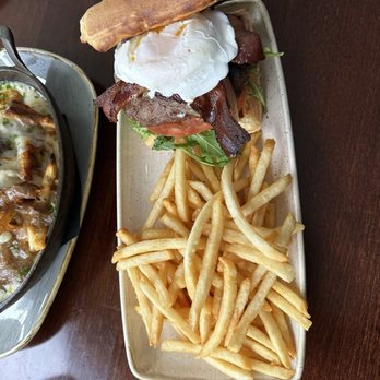 Deck 12 - Waffle Burger - Cocktail Bars Near Me - Boston, Massachusetts Deck 12 - Waffle Burger - Cocktail Bars Near Me - Boston, Massachusetts