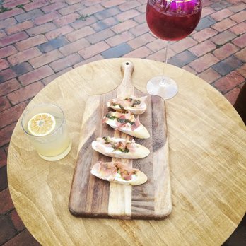 Tauro Cocina - Bruschetta, Red Sangria, Rosamiel Margarita - Italian Near Me - Milwaukee, Wisconsin Tauro Cocina - Bruschetta, Red Sangria, Rosamiel Margarita - Italian Near Me - Milwaukee, Wisconsin