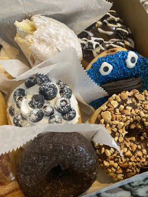 Sarah Donuts by null