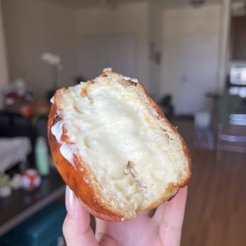 Memorylook - Creme Brulee Donut // ig: @sandyeatslocal - Coffee & Tea Near Me - Los Angeles, California Memorylook - Creme Brulee Donut // ig: @sandyeatslocal - Coffee & Tea Near Me - Los Angeles, California