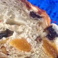 Cobs Bread - Apricot bread