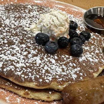 Sunny Hyde Up - Pancakes - Breakfast & Brunch Near Me - Visalia, California