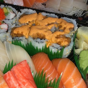 Ken Sushi - Love Boat (40pcs) - Sushi Bars Near Me - Waterloo, Ontario