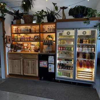 Vibrant Roots Organic - Juice Bars & Smoothies Near Me - Whitefish, Montana Vibrant Roots Organic - Juice Bars & Smoothies Near Me - Whitefish, Montana