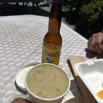 Barbara's Fishtrap - Fresh Made Clam Chowder - Seafood Near Me - Half Moon Bay, California