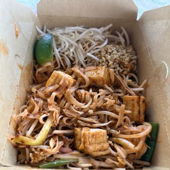 Sabye - Pad Thai - Thai Near Me - Sherwood, Oregon
