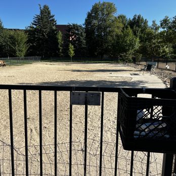 Fuller Dog Park - There are 2 gates to open which is nice. There's a basket to set items in as well.  This is the 2nd gate to open on the small dog side. - Dog Parks Near Me