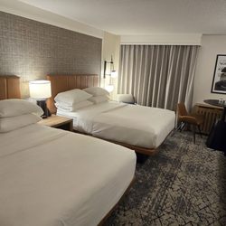 Sheraton Grand Rapids Airport Hotel - 2 queen room