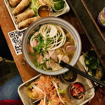 5ive Spice - Spring Rolls, 5 Spice Special Pho, Battered Fried Fish Taco - Vietnamese Near Me - Brooklyn, New York