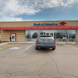 Bank of America Financial Center - Storefront