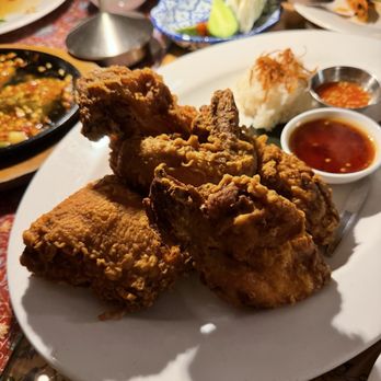 Anajak Thai - Fried chicken - Thai Near Me - Sherman Oaks, California