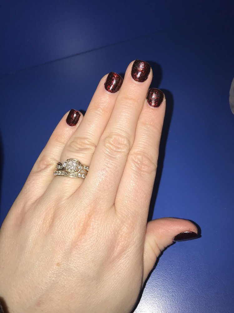 Nails By Gina Logo