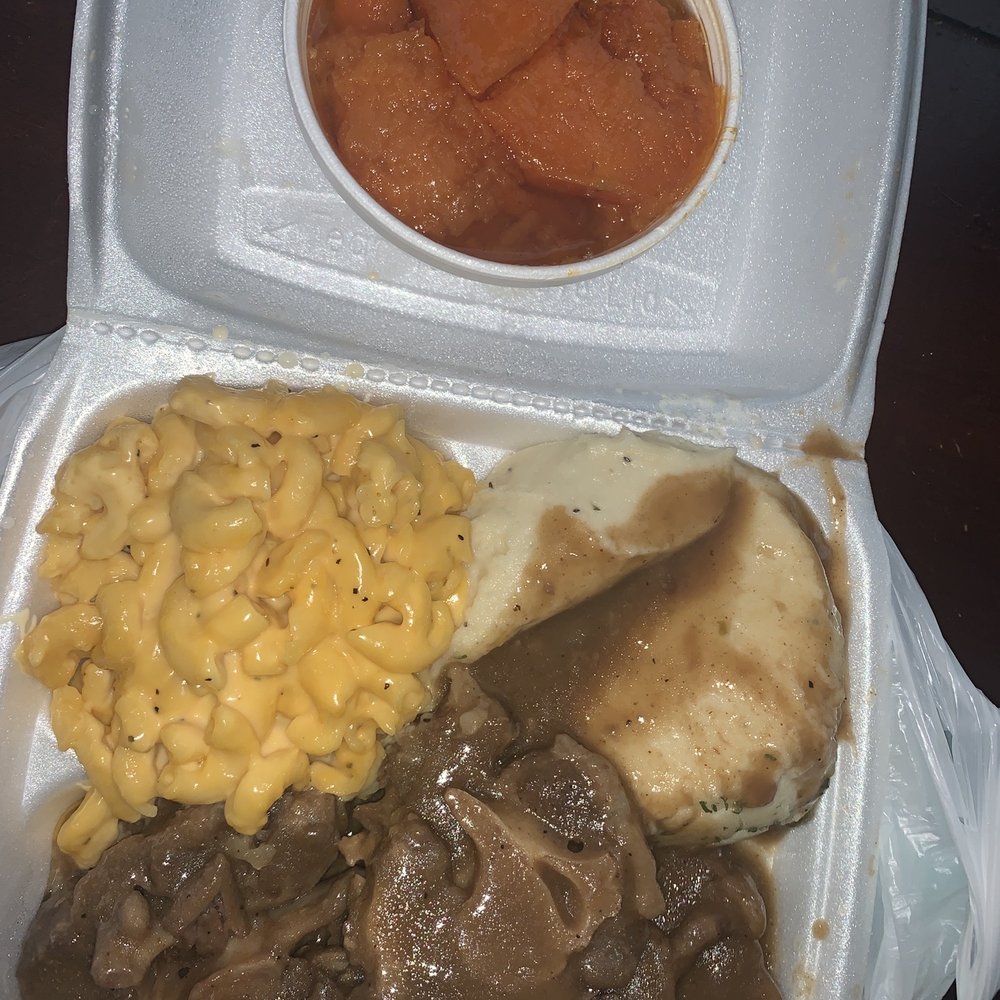 Mikki's Soul Food Cafe - OXTAILS Mashed Potatoes Mac & Cheese Candied Yams - Soul Food Near Me - Houston, Texas Mikki's Soul Food Cafe - OXTAILS Mashed Potatoes Mac & Cheese Candied Yams - Soul Food Near Me - Houston, Texas
