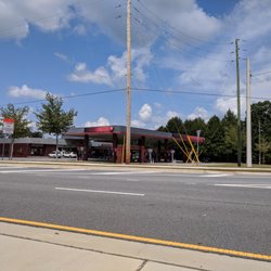 Texaco - Outside. View from Lanier Islands Parkway (347).