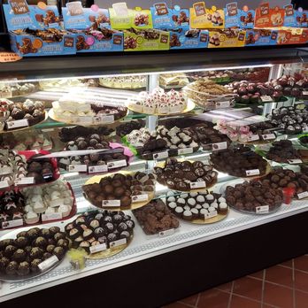 Yo Pop Etc - Cake Balls! - Candy Stores Near Me - Carrollton, Texas