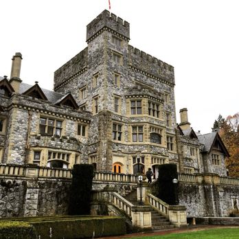 Hatley Castle - Landmarks & Historical Buildings Near Me - Victoria, British Columbia