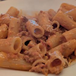 Sapori Italian Restaurant & Bar - Rigatoni Bolognese