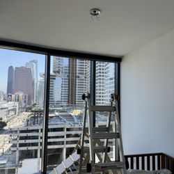 Ivan Abramov - Install light