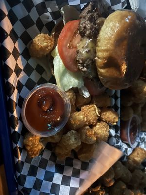 Drinks Lounge by null