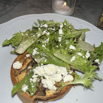 White Oak Tavern - Mushroom Tart - New American Near Me - New York, New York